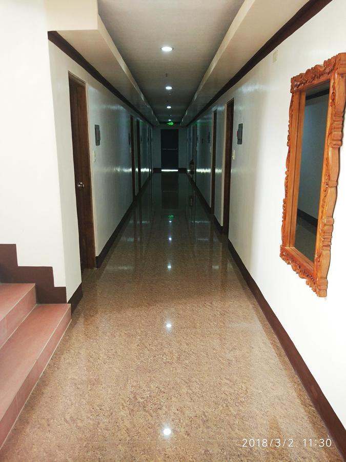Bicotels Hotel Batangas Exterior foto